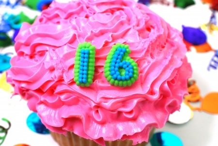 cupcake sweet 16 for your brand